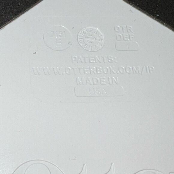 9 inch ~ Otterbox E-Reader / Tablet Case + Stand ~ EUC - Picture 6 of 8